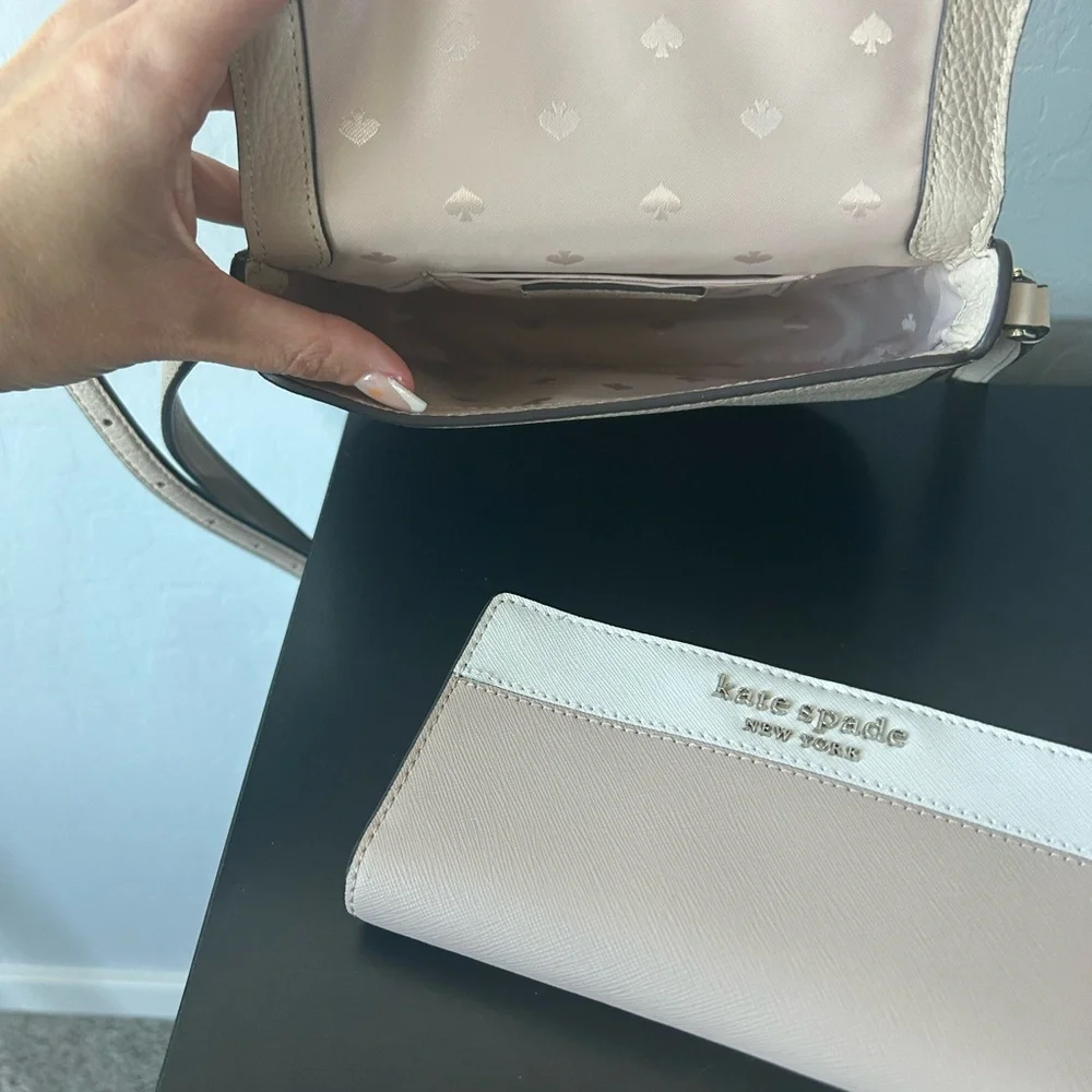 Kate Spade Leila Cream and beige Crossbody Bag Set 7 x5 - Picture 3 of 6